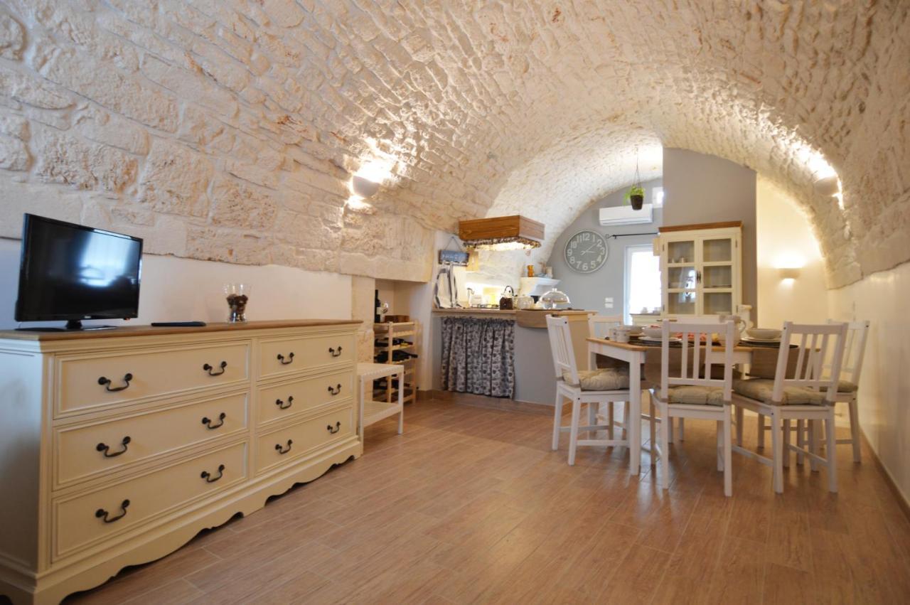 Ferienwohnung La Dimora Di Nonna Dora Martina Franca Exterior foto